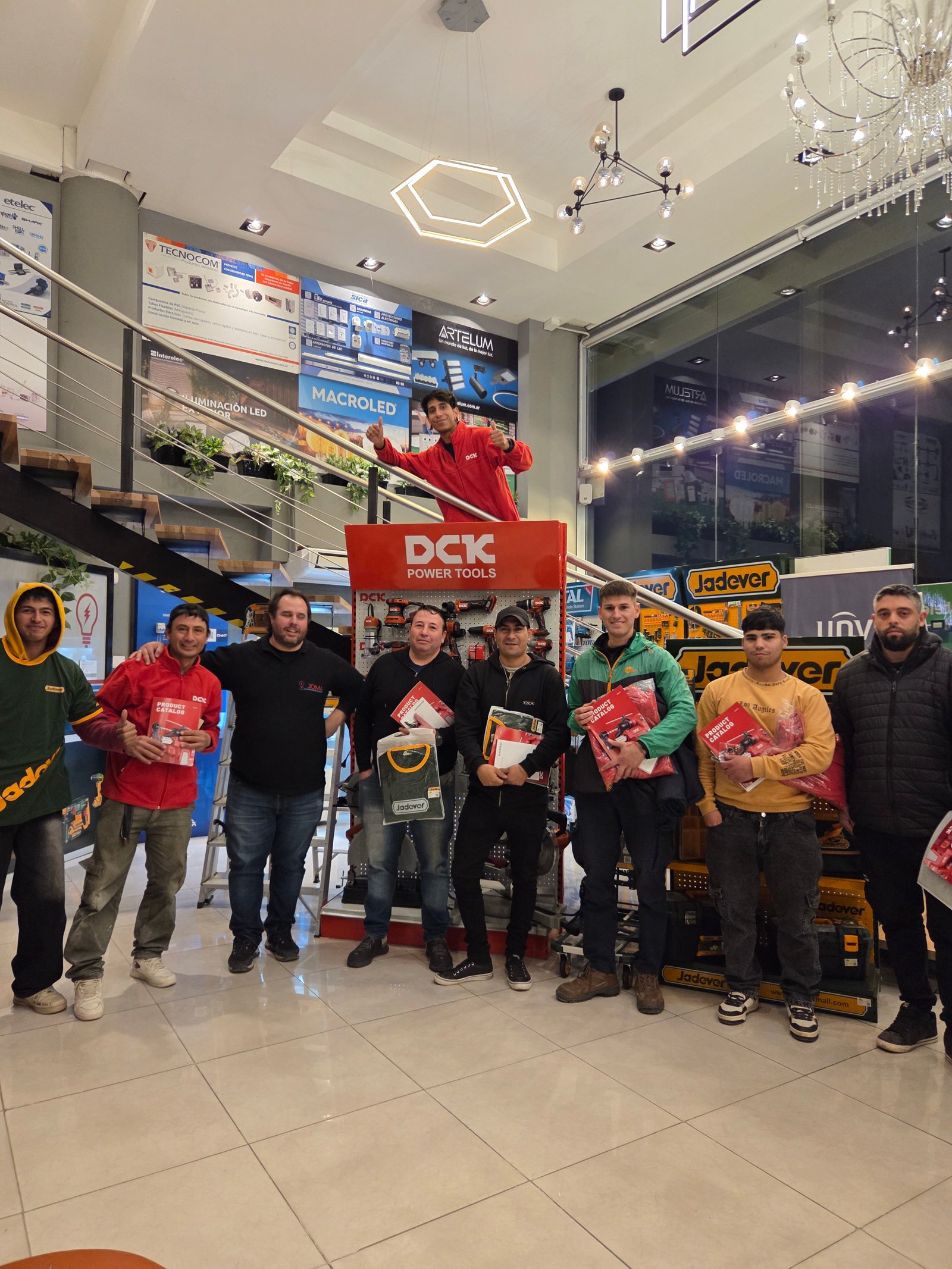 Presentación de DCK en Argentina